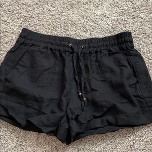 Love Tree Black Shorts
